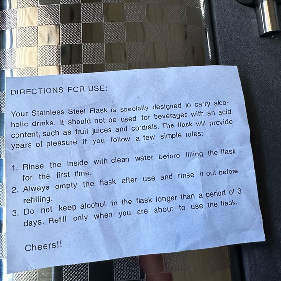 8oz Stainless Steel Flask for liquor with easy pour funnel set .Brand New in Box - Picture 4 of 6